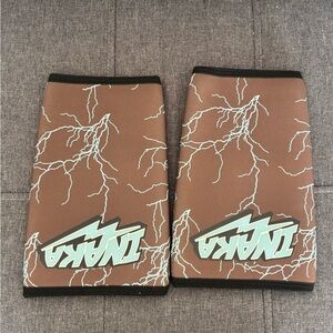 Inaka Power powerlifting knee sleeves